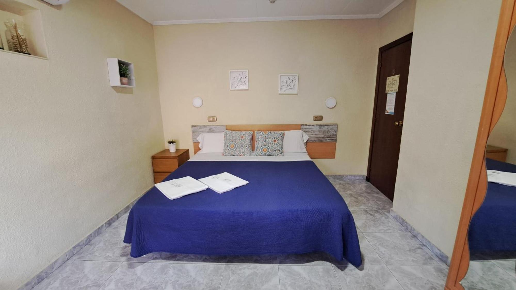Hotel Rodsan Suizo Castelldefels Eksteriør billede